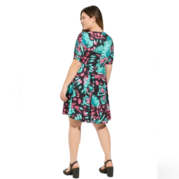 NWT TORRID Skater Dress - Picture 3 of 7